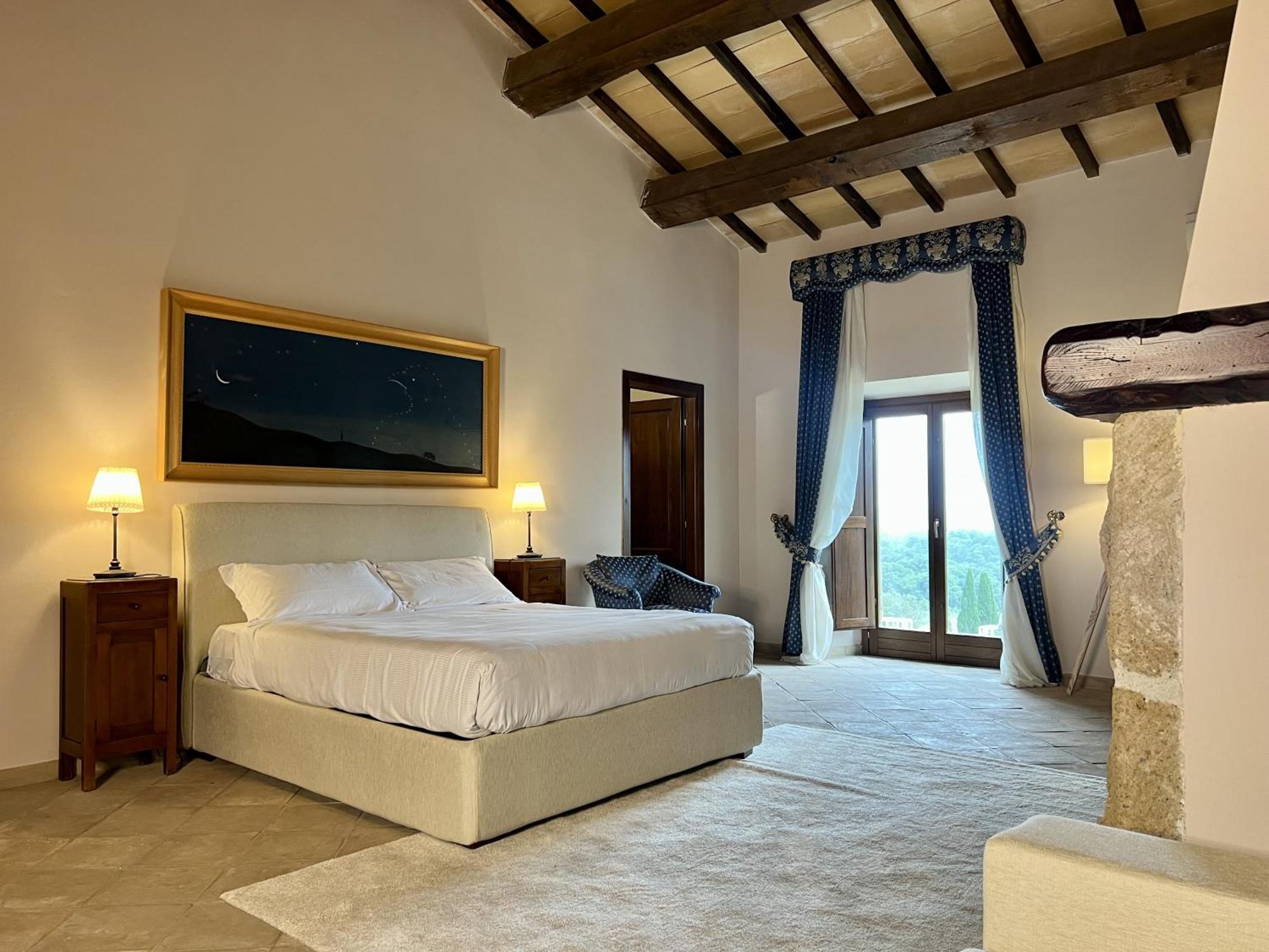 Agriturismo Cerrosughero Canino Dış mekan fotoğraf