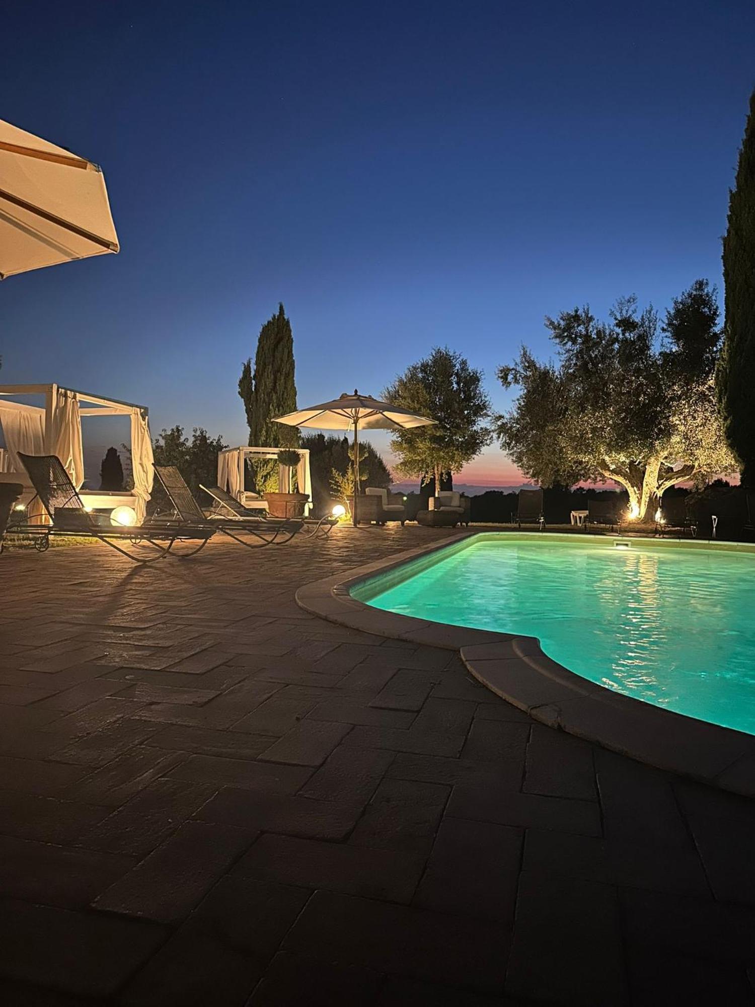 Agriturismo Cerrosughero Canino Dış mekan fotoğraf