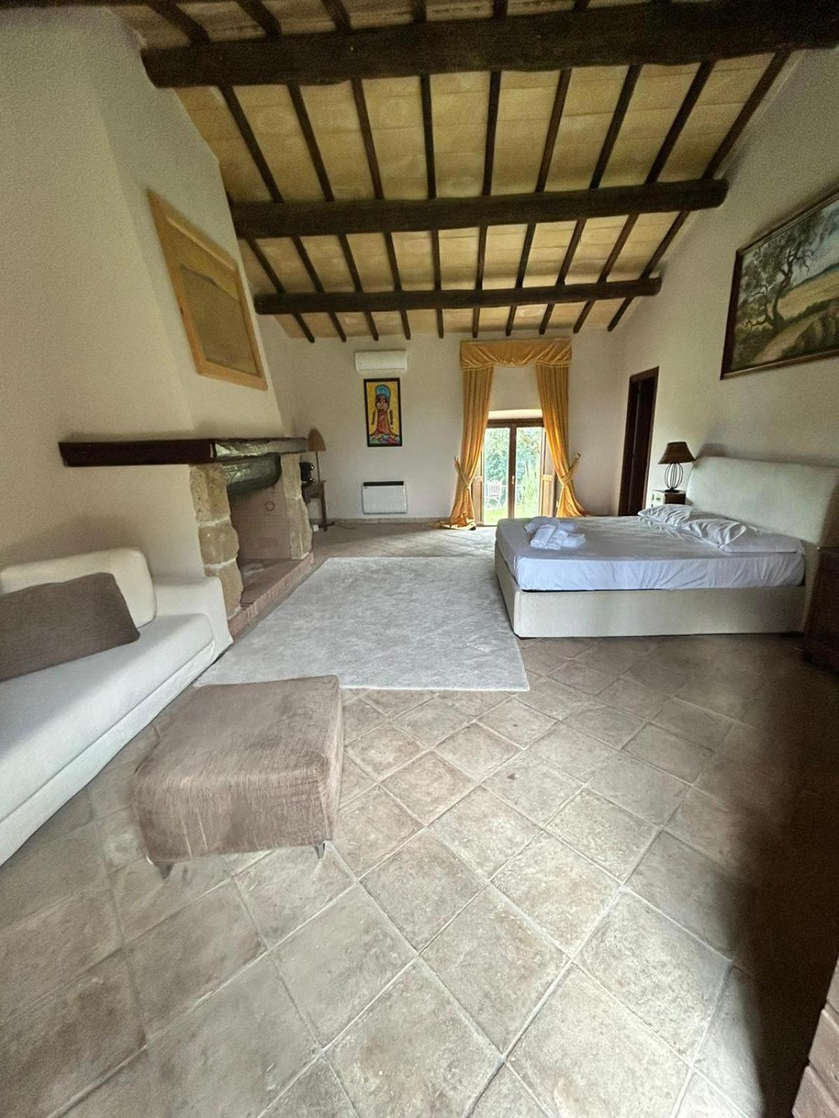 Agriturismo Cerrosughero Canino Dış mekan fotoğraf